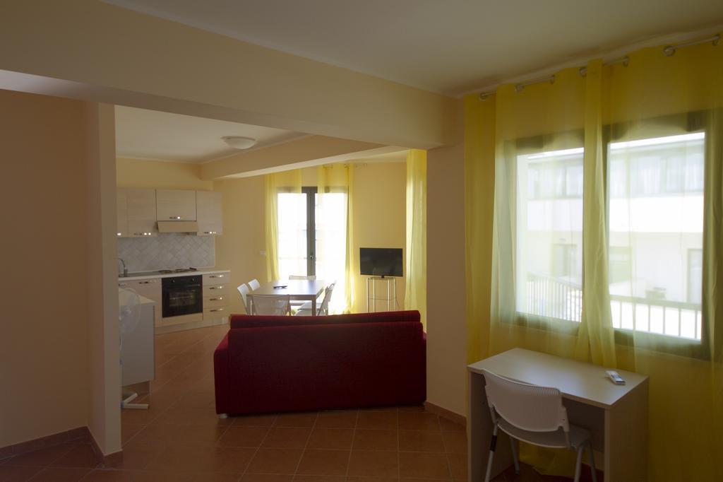 Tus'Hotel Apartments Tusa Bagian luar foto